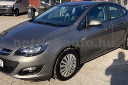 OPEL Astra 1.4 T Enjoy EURO6 személygépkocsi - 1364cm3 Benzin 121613