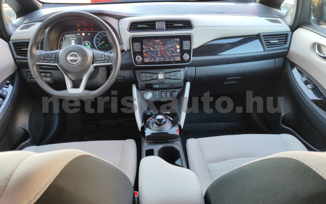 NISSAN Leaf N-Connecta 40kWh Aut. személygépkocsi - cm3 Kizárólag elektromos 121309 3/5