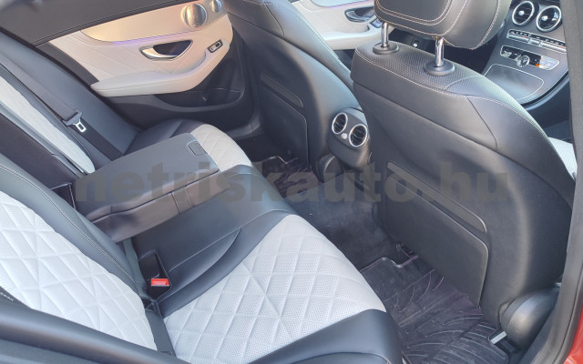 MERCEDES-BENZ C-osztály C 200 4Matic EQ Boost 9G-TRONIC személygépkocsi - 1497cm3 Hybrid 121304 11/12