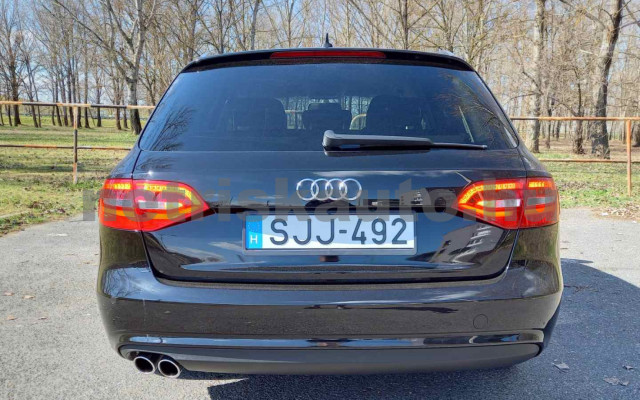 AUDI A4 2.0 TDI Design személygépkocsi - 1968cm3 Diesel 120096 9/45