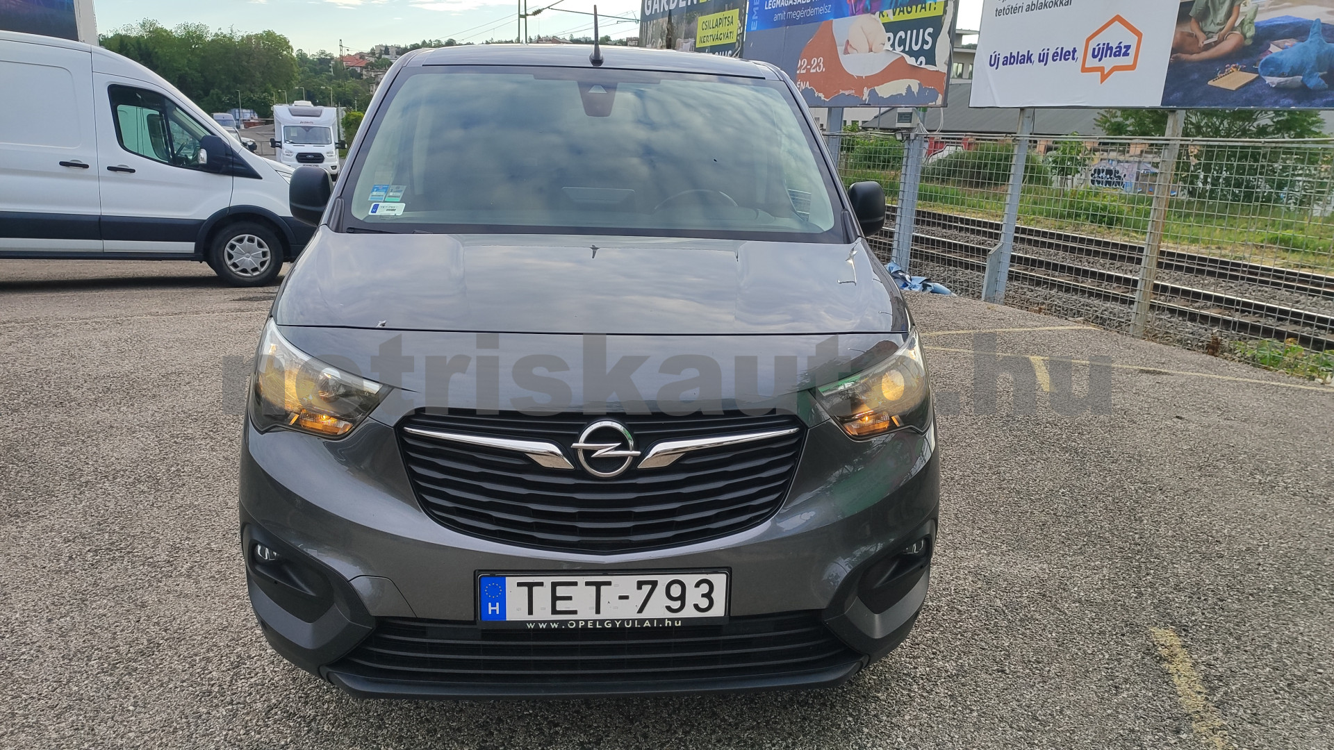 OPEL Combo 1.5 DTH L2H1 2.4t Cargo E. tehergépkocsi 3,5t össztömegig - 1499cm3 Diesel 121474 3/11