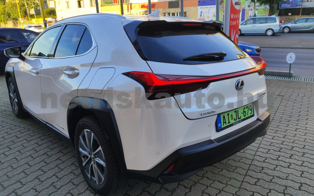 LEXUS UX személygépkocsi - cm3 Kizárólag elektromos 121462 2/12