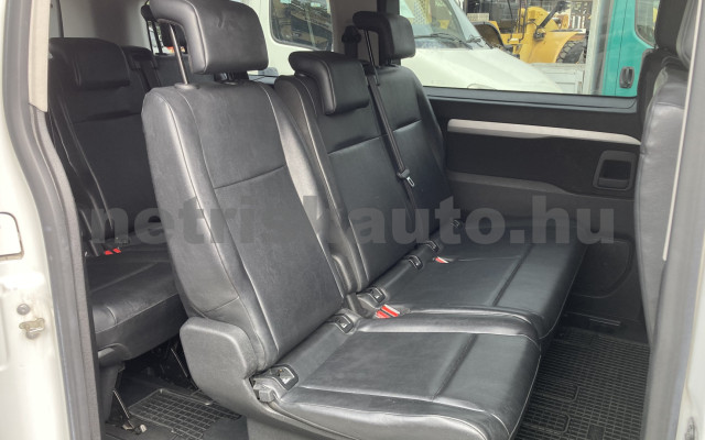OPEL Zafira LIFE 1.5 D Business L Megnövelt 9 személ személygépkocsi - 1499cm3 Diesel 121625 9/11