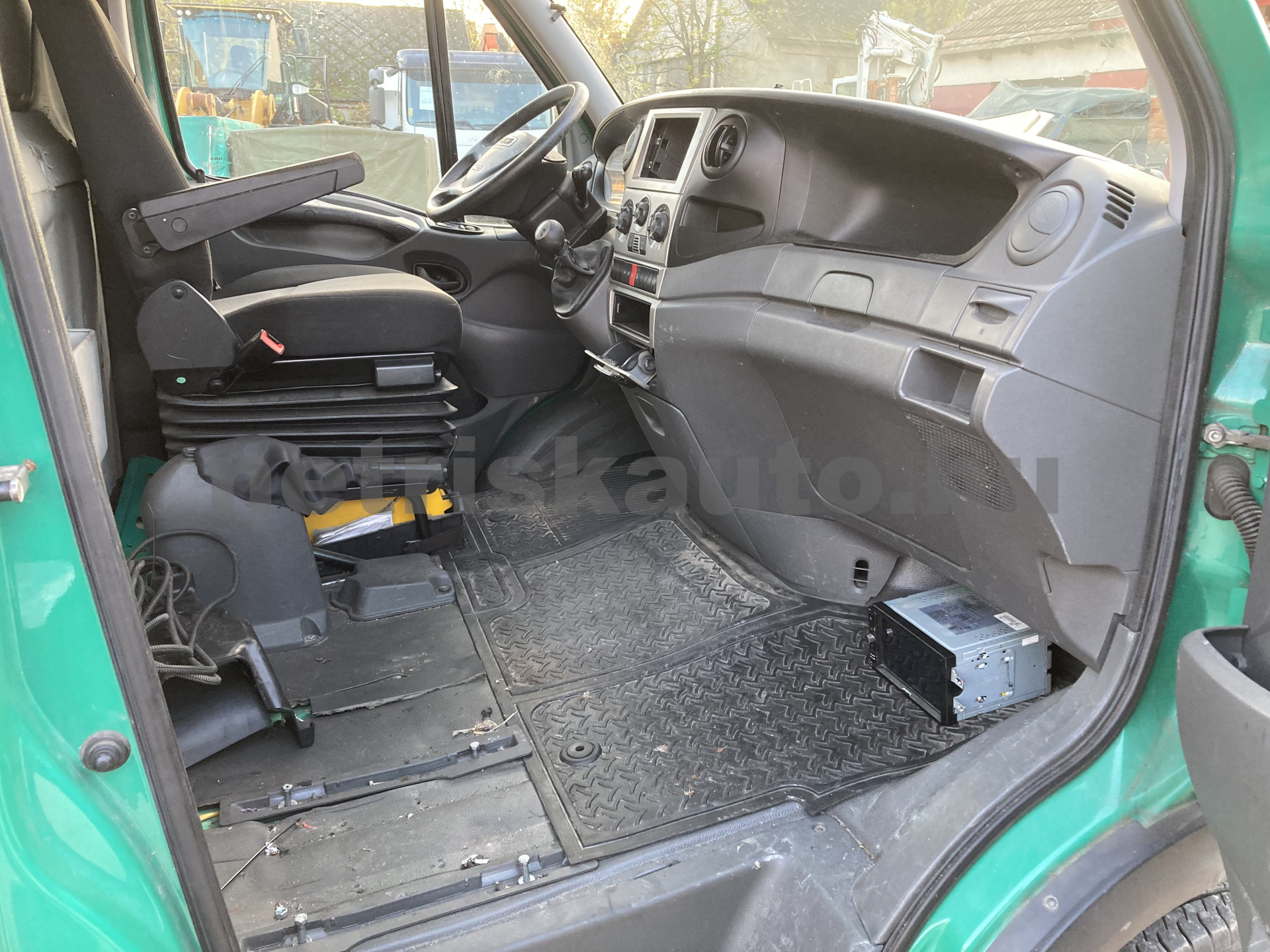 IVECO 35 DailyC 14 4100 ALVÁZ tehergépkocsi 3,5t össztömegig - 2998cm3 Diesel 120533 8/8