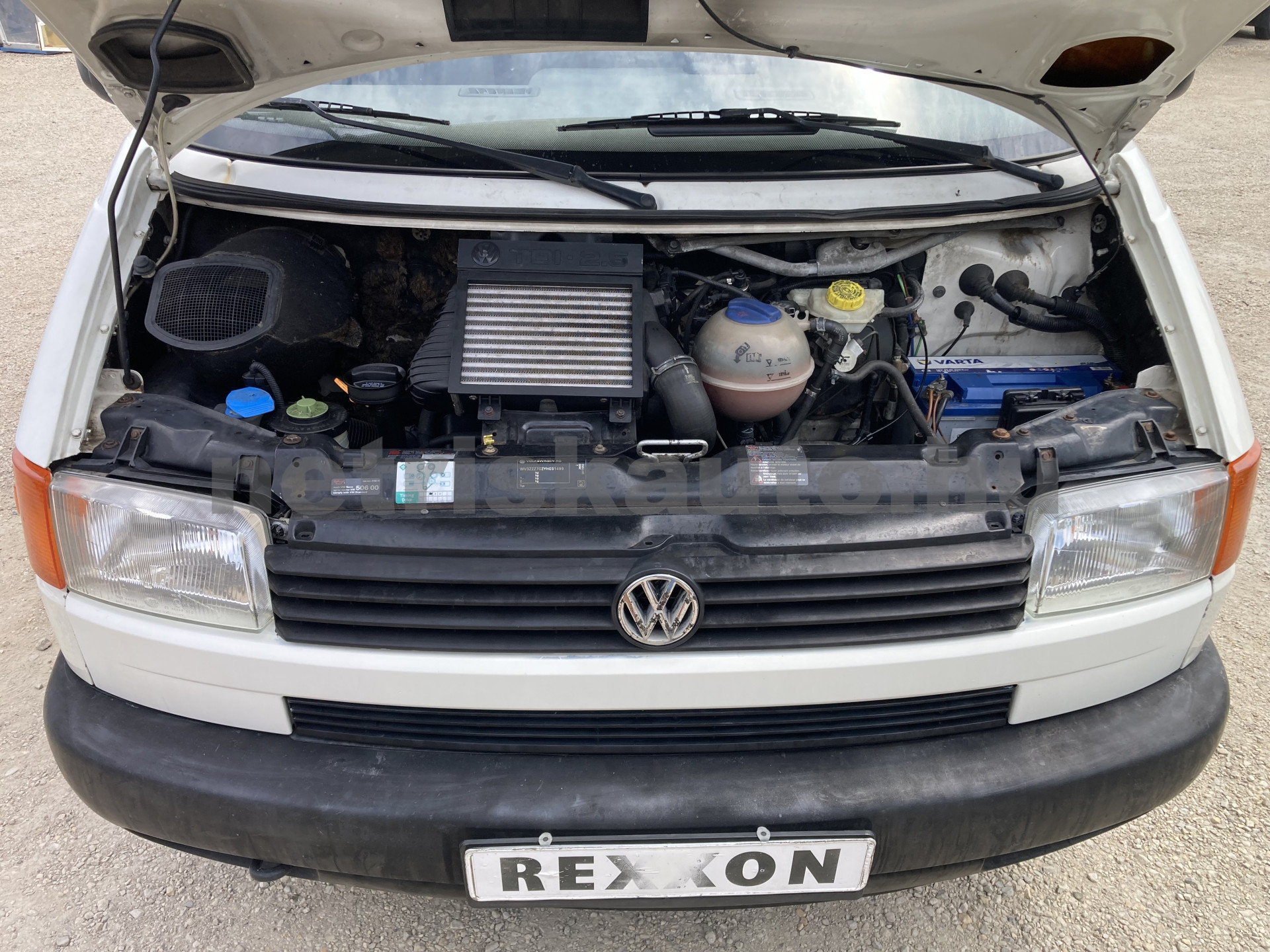 VW Transporter 2.5 Syncro 7DL 1K5 tehergépkocsi 3,5t össztömegig - 2461cm3 Diesel 121522 6/8