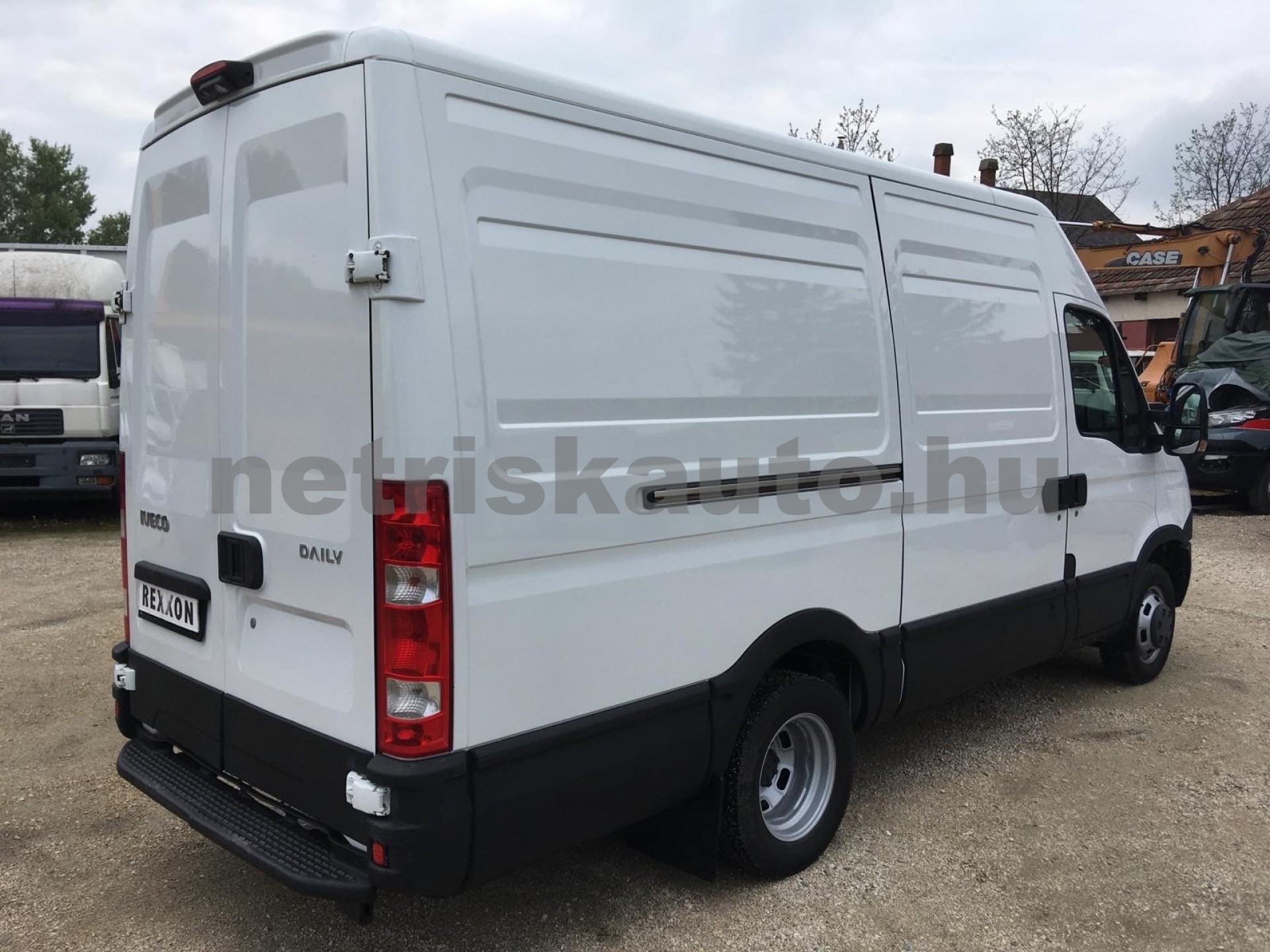 IVECO Egyéb tehergépkocsi 3,5t össztömegig - 2998cm3 Diesel 119450 4/8