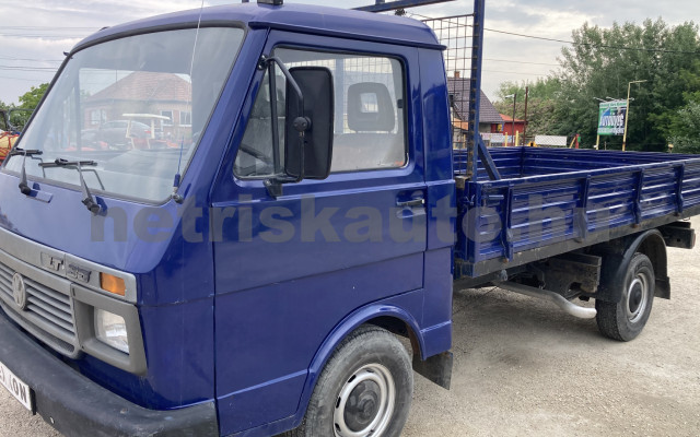 VW LT LT 35 2.4 TD 3 FŐ+PLATÓ,MAGYAR OKMÁNYOS tehergépkocsi 3,5t össztömegig - 2383cm3 Diesel 120709 2/8