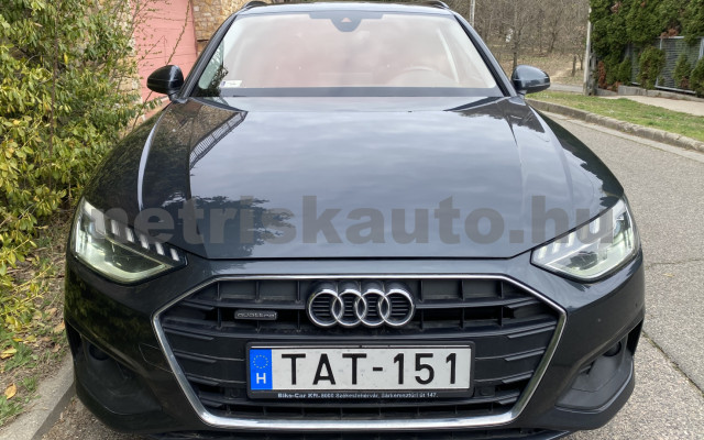 AUDI A4 40 TDI Sport quattro S-tronic személygépkocsi - 1968cm3 Diesel 121371 3/12