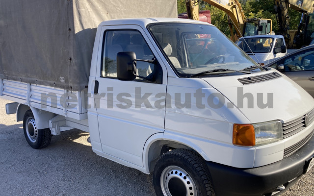 VW Transporter 2.4 70E 1F2 O tehergépkocsi 3,5t össztömegig - 2370cm3 Diesel 121606 2/8