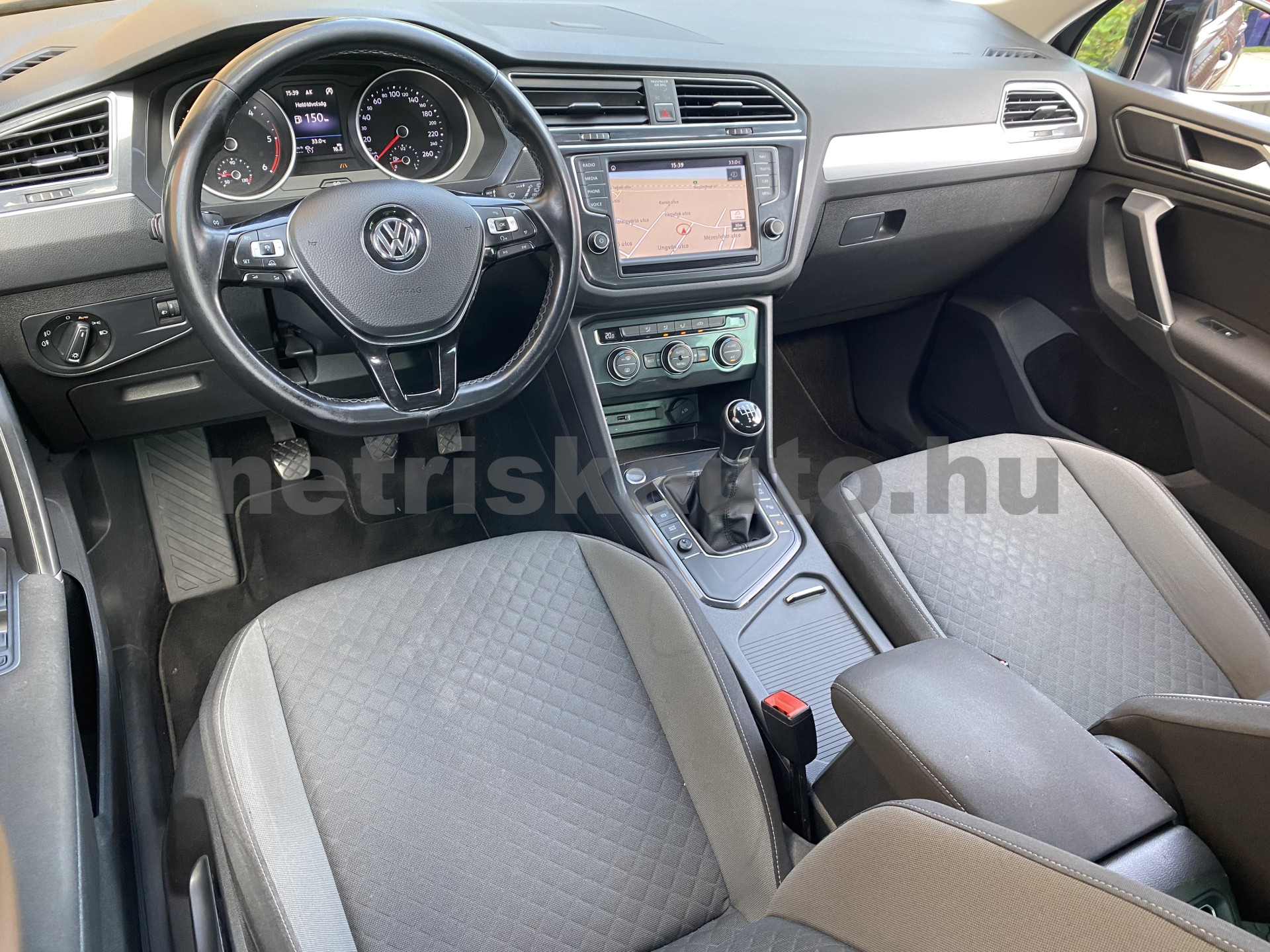 VW Tiguan 2.0 TDI BMT SCR Comfortline személygépkocsi - 1968cm3 Diesel 121183 7/12