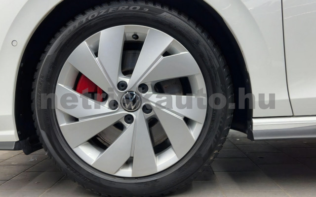 VW Golf GOLF VIII 2.0 TSI GTI DSG személygépkocsi - 1984cm3 Benzin 121078 6/12