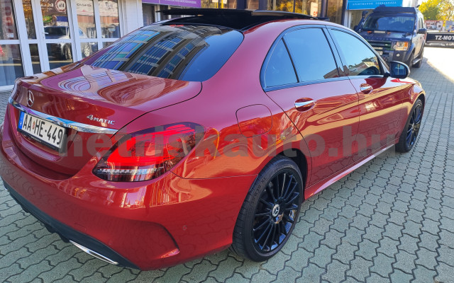 MERCEDES-BENZ C-osztály C 200 4Matic EQ Boost 9G-TRONIC személygépkocsi - 1497cm3 Hybrid 121304 12/12