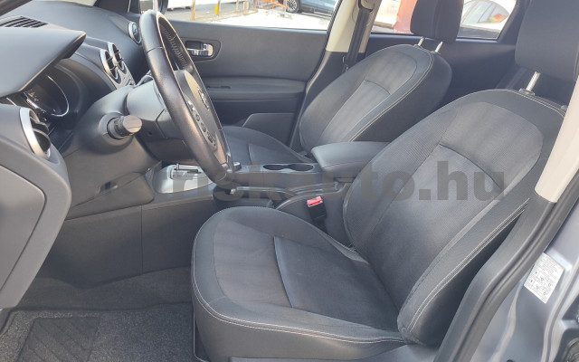 NISSAN Qashqai 2.0 dCi Tekna 4WD Aut. személygépkocsi - 1995cm3 Diesel 121602 4/12