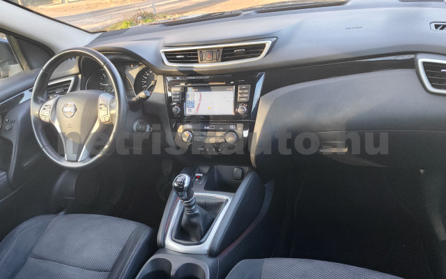 NISSAN Qashqai 1.6 dCi Tekna személygépkocsi - 1598cm3 Diesel 121405 6/12