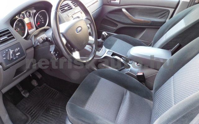 FORD C-Max 1.6 VCT Ghia személygépkocsi - 1596cm3 Benzin 120392 5/12