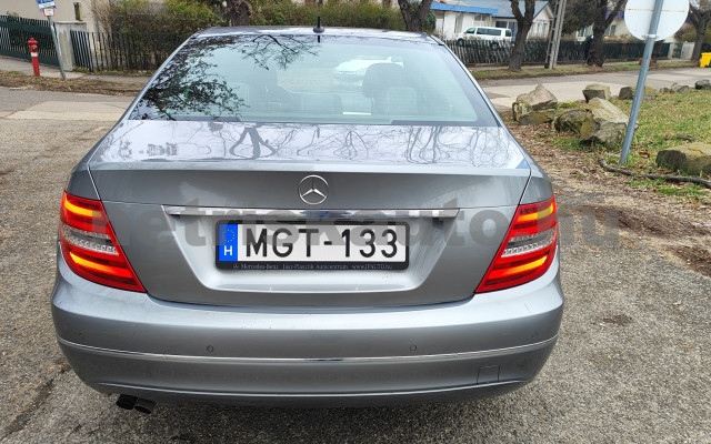 MERCEDES-BENZ C-osztály C 180 BlueEFFICIENCY Avantgarde Aut személygépkocsi - 1595cm3 Benzin 121402 4/12