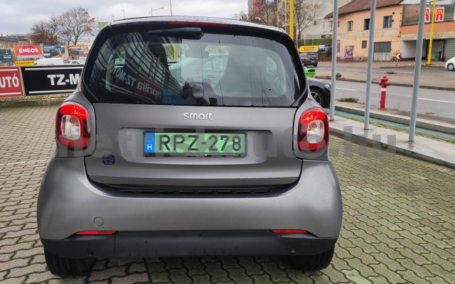 SMART Fortwo Fortwo Electric Drive Aut. személygépkocsi - cm3 Kizárólag elektromos 121335 4/12
