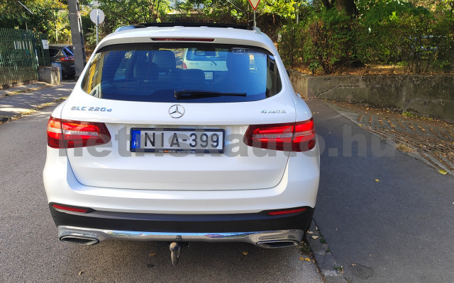 MERCEDES-BENZ GLC-osztály GLC 220 d 4Matic 9G-TRONIC személygépkocsi - 2143cm3 Diesel 121610 4/12