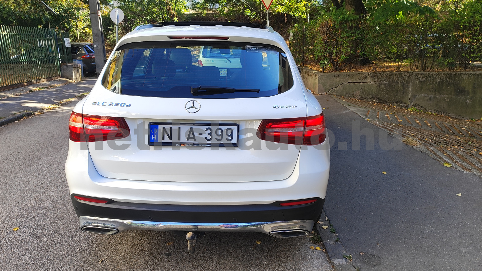 MERCEDES-BENZ GLC-osztály GLC 220 d 4Matic 9G-TRONIC személygépkocsi - 2143cm3 Diesel 121610 4/12