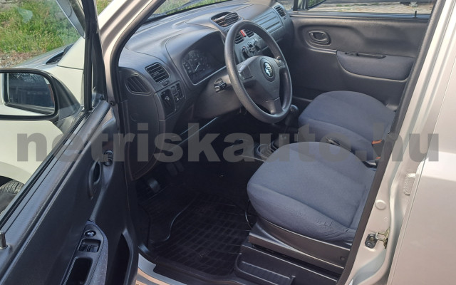 SUZUKI Wagon R+ 1.3 GLX AC személygépkocsi - 1328cm3 Benzin 120433 8/11