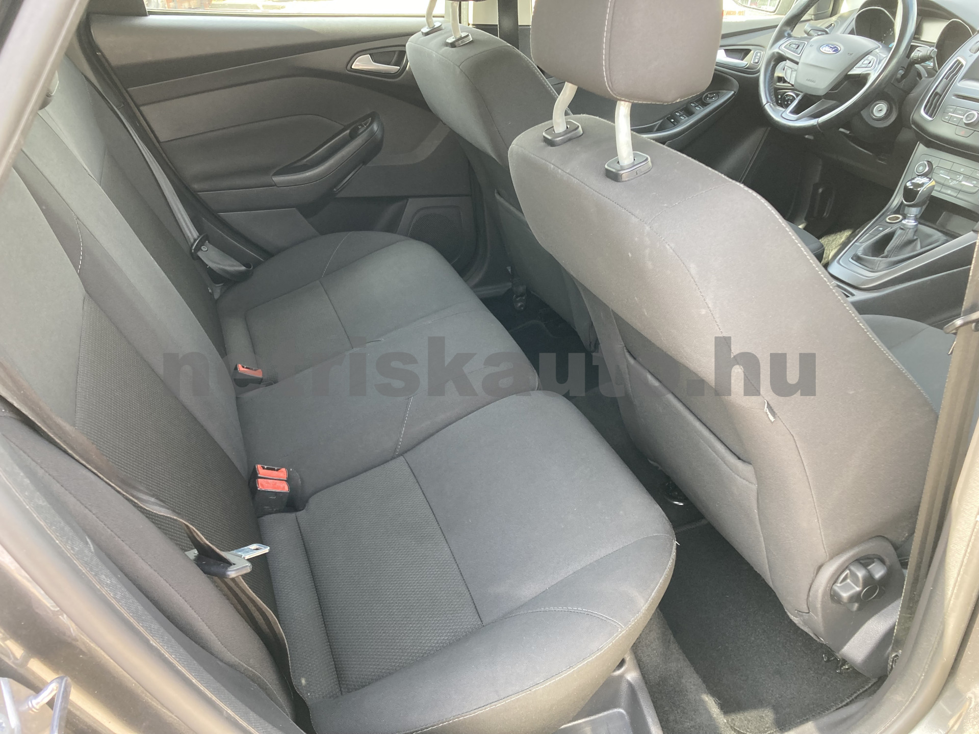 FORD Egyéb tehergépkocsi 3,5t össztömegig - 1499cm3 Diesel 121443 10/11