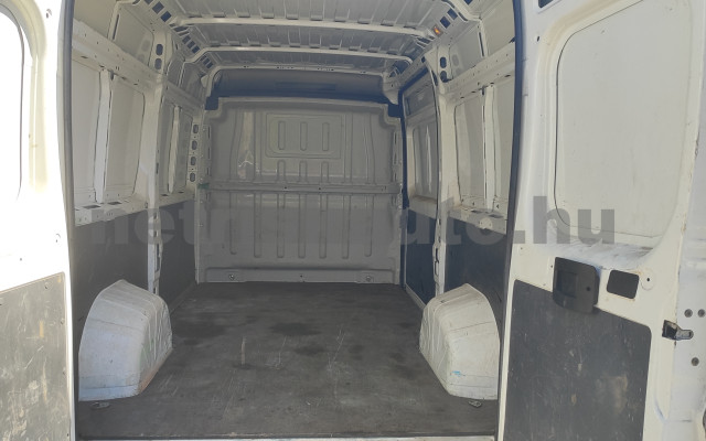 PEUGEOT Boxer 2.0 BHDI 350 FT L2H2 Access E6 tehergépkocsi 3,5t össztömegig - 1997cm3 Diesel 121575 10/12