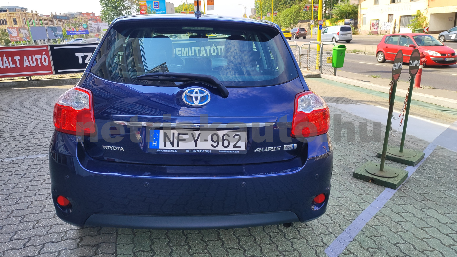 TOYOTA Auris 1.8 HSD Sol Navi Aut. személygépkocsi - 1798cm3 Hybrid 121524 4/12