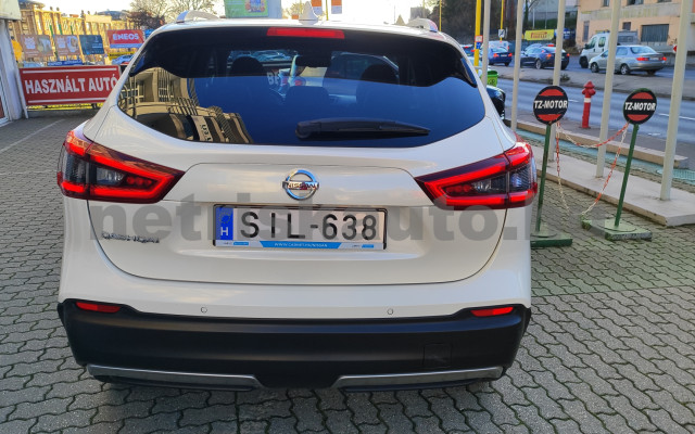 NISSAN Qashqai 1.7 dCi Tekna 4x4 Xtronic személygépkocsi - 1749cm3 Diesel 121338 4/12