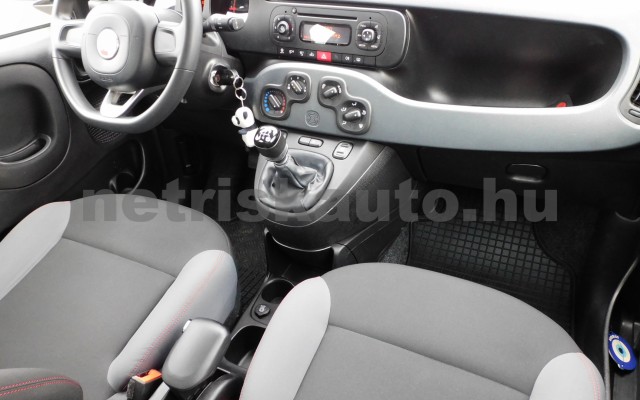 FIAT Panda 1.2 8V Easy EU6 [5 személy] személygépkocsi - 1242cm3 Benzin 119871 8/12