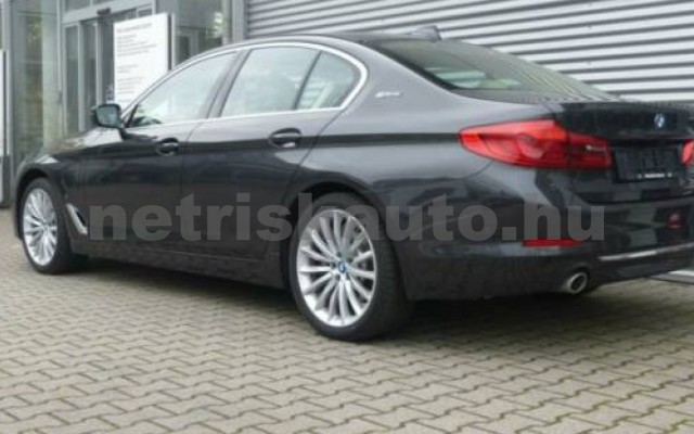 BMW 530 személygépkocsi - 1998cm3 Hybrid 117374 2/7