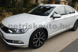 VW Passat 2.0 TDI BMT Highline DSG személygépkocsi - 1968cm3 Diesel 121093