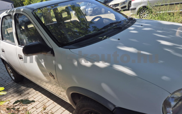 OPEL Corsa 1.2i City személygépkocsi - 1196cm3 Benzin 121247 2/12