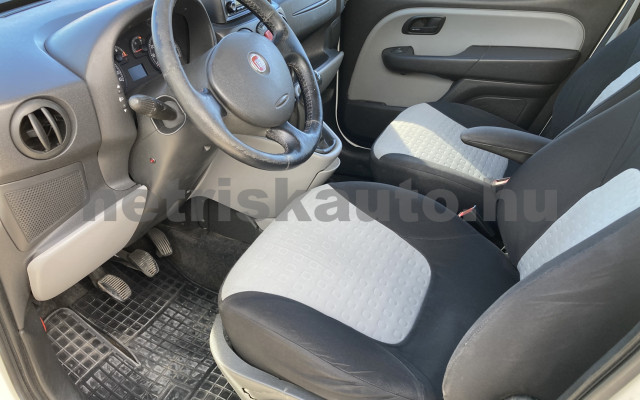 FIAT Dobló 1.9 JTD SX Dynamic tehergépkocsi 3,5t össztömegig - 1910cm3 Diesel 121590 5/10
