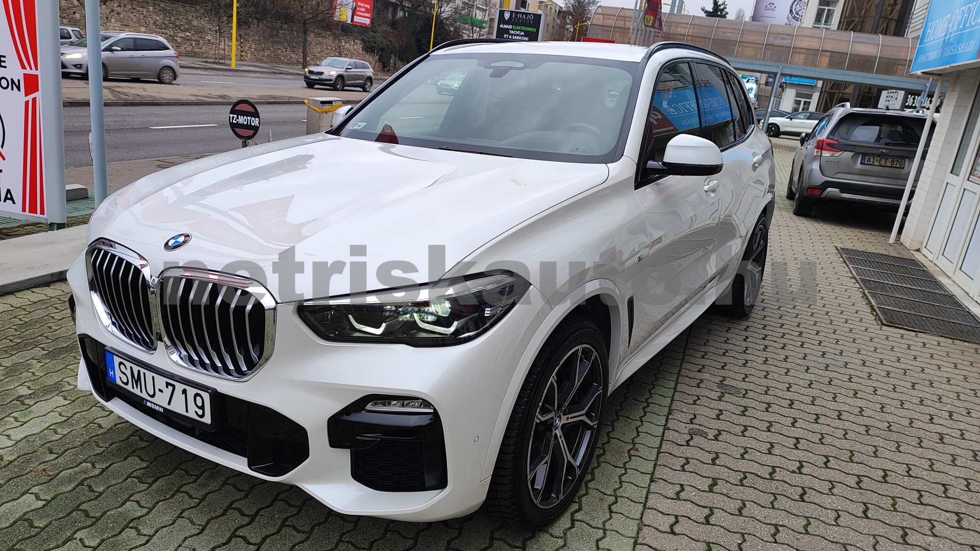 BMW X5 X5 xDrive40d Aut. személygépkocsi - 2993cm3 Hybrid 121359 11/12