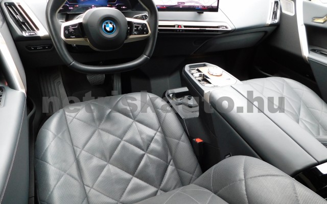 BMW iX iX xDrive50 személygépkocsi - cm3 Kizárólag elektromos 119865 7/12