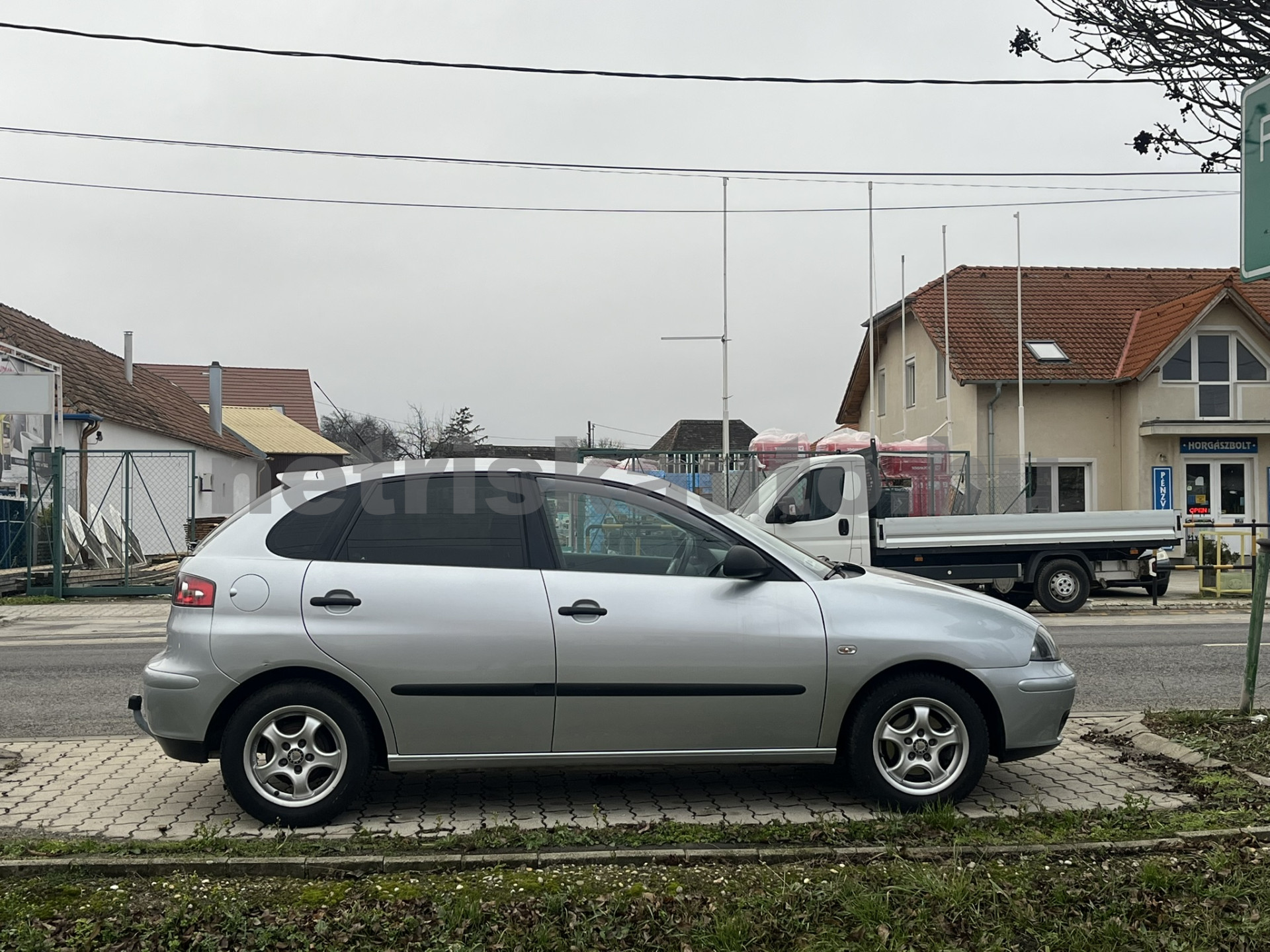 SEAT Ibiza 1.4 16V Reference személygépkocsi - 1390cm3 Benzin 121344 4/12