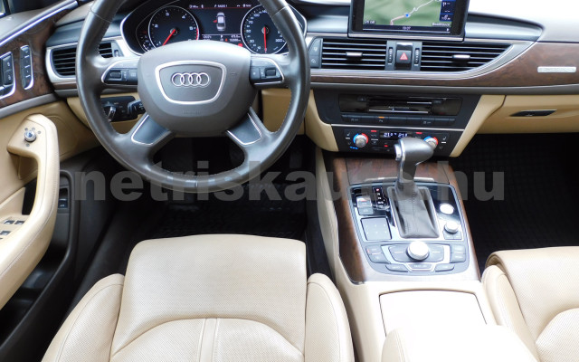 AUDI A6 3.0 V6 TDI DPF quattro S-tronic személygépkocsi - 2967cm3 Diesel 120383 6/12