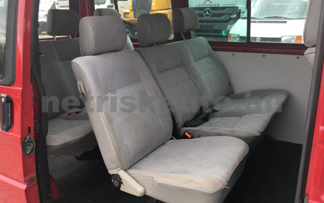 VW TRANSPORTER T4 2.5 7DB 1K2 9 2.5TDI 102 LE 9 FŐS KISBUSZ,MAGYAR OKMÁNYOS személygépkocsi - 2461cm3 Diesel 120170 8/10