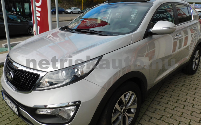 KIA Sportage 1.7 CRDi EX Limited személygépkocsi - 1685cm3 Diesel 120466 3/12