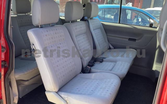 VW TRANSPORTER T4 Caravelle 2.5 GL 7DC 3K2 8 ÚJ ELEJŰ,KLÍMA,MEGKÍMÉLT ÁLLAPOT,GYORSAN ELVIHETŐ személygépkocsi - 2461cm3 Diesel 121599 9/10
