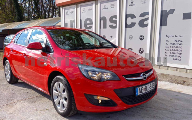 OPEL Astra 1.4 T Selection személygépkocsi - 1364cm3 Benzin 120505 2/35