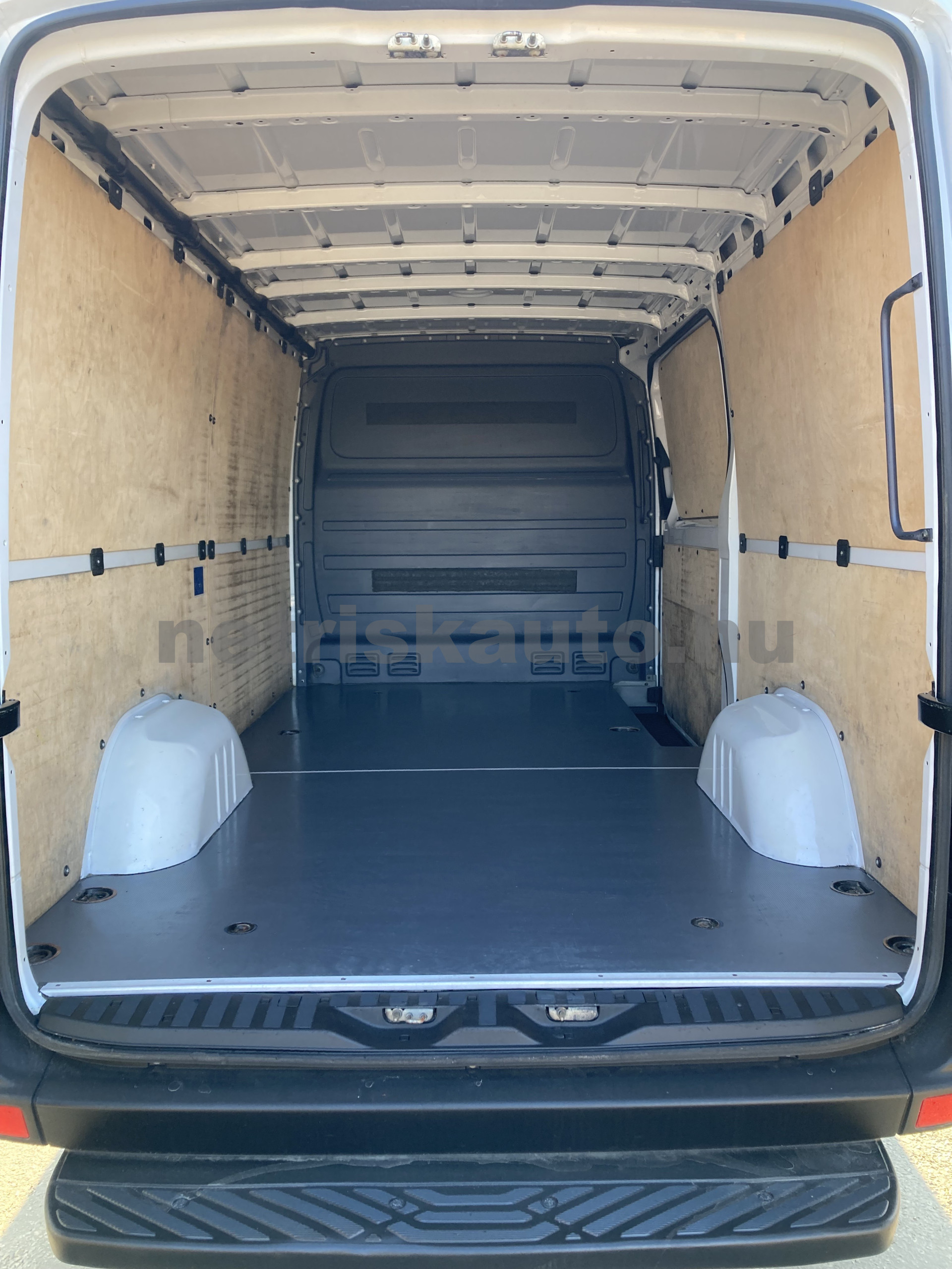 MERCEDES-BENZ Sprinter 210 CDI 906.613.13 tehergépkocsi 3,5t össztömegig - 2143cm3 Diesel 121082 5/9