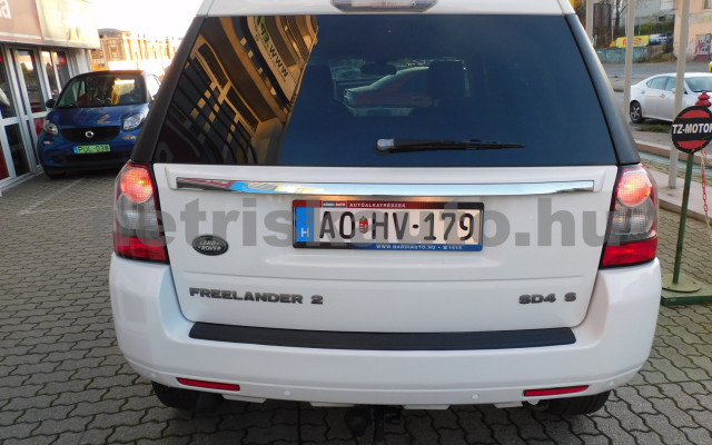 LAND ROVER Freelander 2.2 SD4 S Aut. személygépkocsi - 2179cm3 Diesel 121322 4/12
