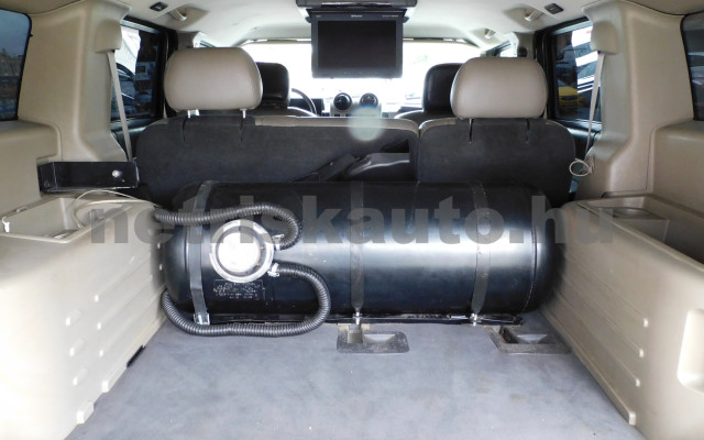 HUMMER H2 6.0 V8 Aut. személygépkocsi - 5967cm3 Benzin 120208 9/12