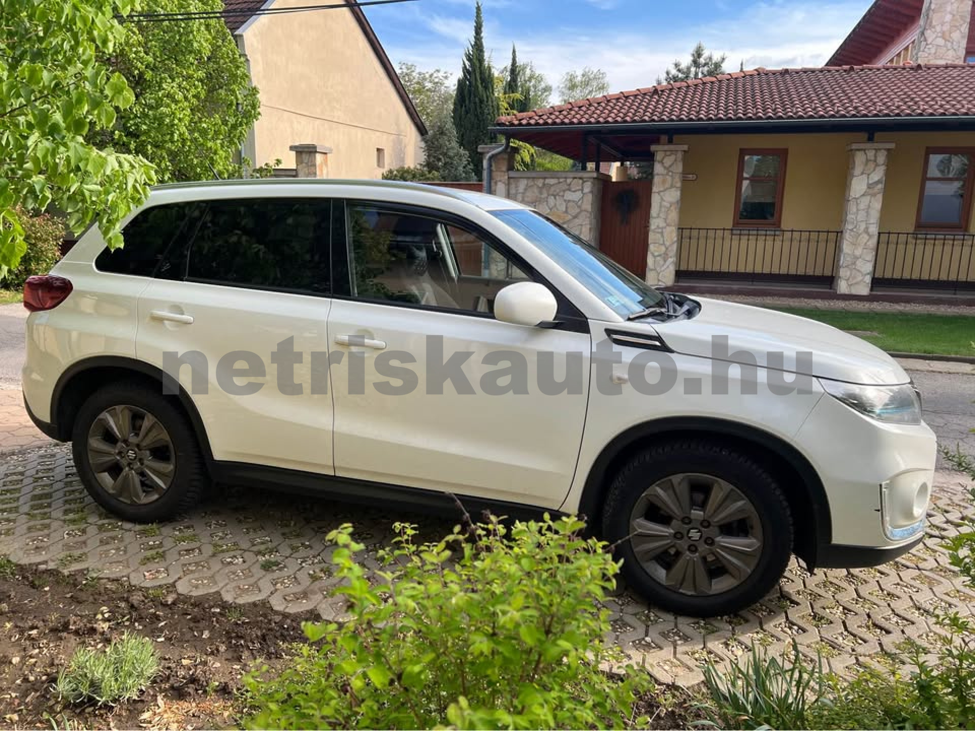 SUZUKI Vitara 1.4 Hybrid GL+ személygépkocsi - 1373cm3 Hybrid 121452 4/11