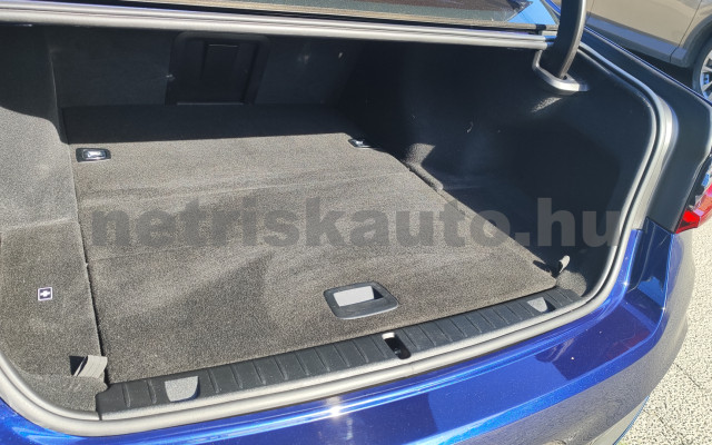 BMW 7-es sorozat 745Le xDrive Aut. személygépkocsi - 2998cm3 Hybrid 121447 12/12