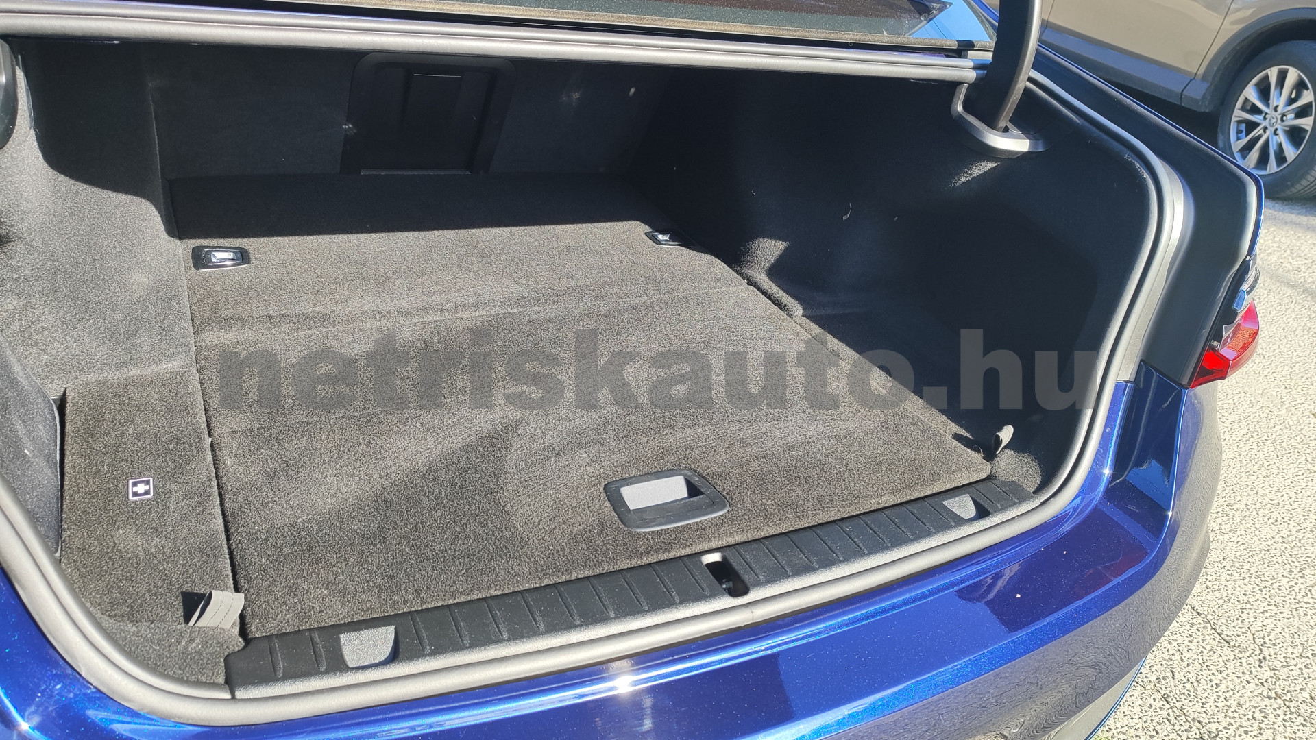 BMW 7-es sorozat 745Le xDrive Aut. személygépkocsi - 2998cm3 Hybrid 121447 12/12