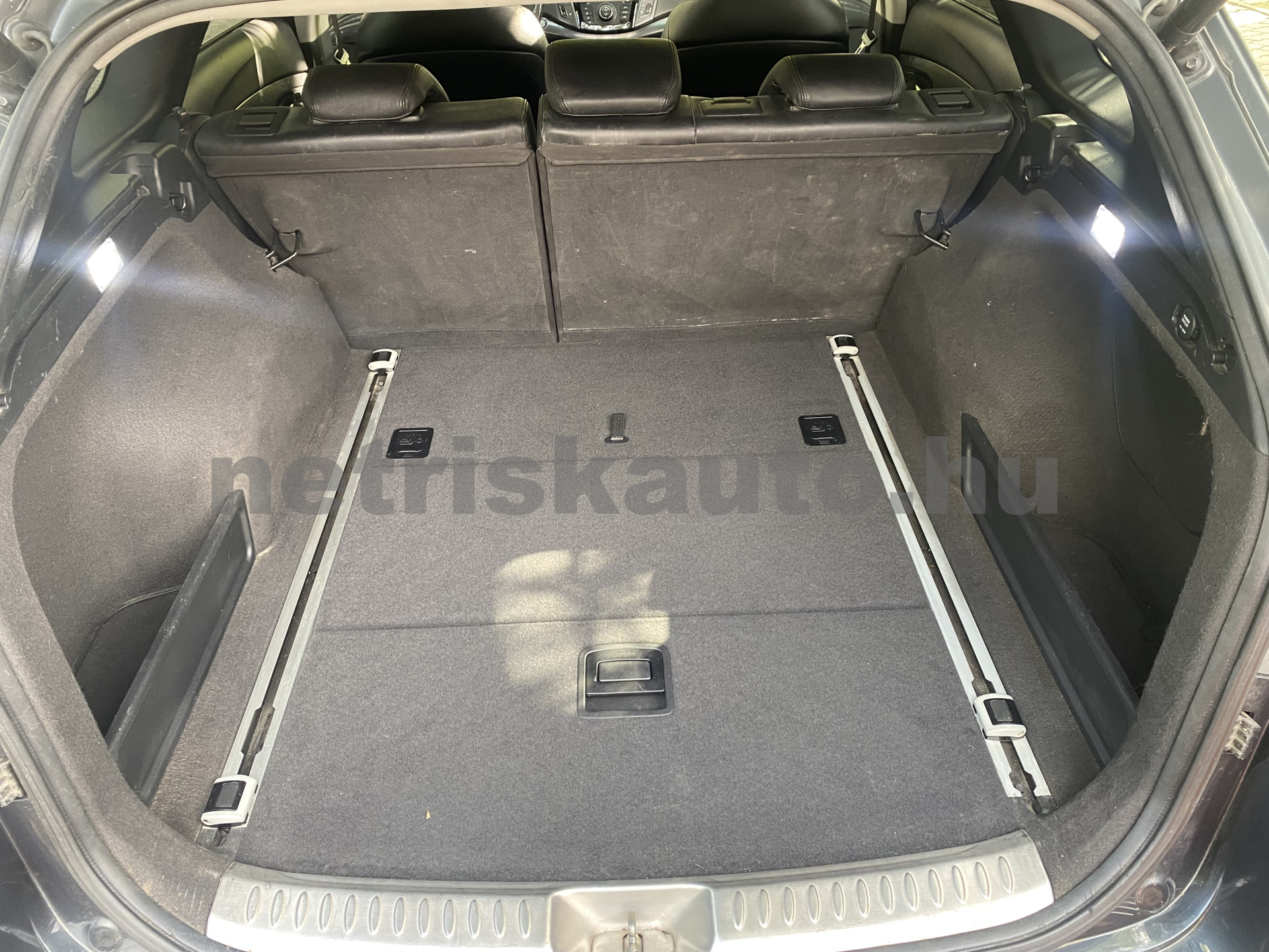 HYUNDAI i40 2.0 GDI Premium személygépkocsi - 1999cm3 Benzin 121557 12/12