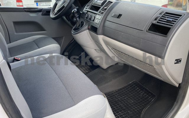 VW Transporter 2.0 CR TDI Basic tehergépkocsi 3,5t össztömegig - 1968cm3 Diesel 121450 9/9