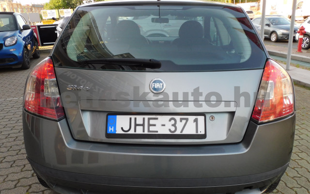 FIAT Stilo 1.4 Actual személygépkocsi - 1370cm3 Benzin 121178 5/12